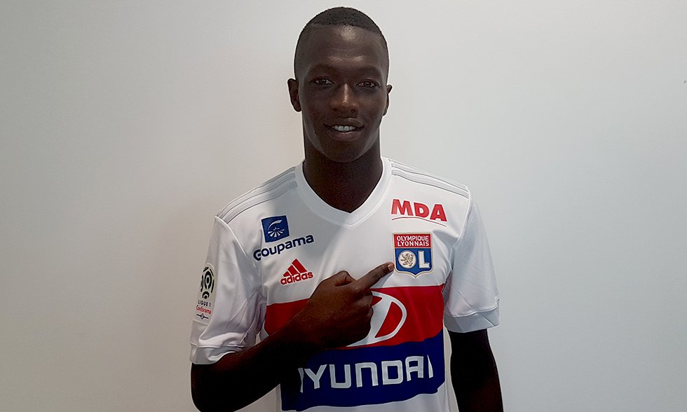 Fichaje44's tweet photo. 🇸🇳Pape Cheick (#Celta🇪🇦) ➡ #Lyon🇫🇷 (10M €) https://t.co/IwvO0AylpM