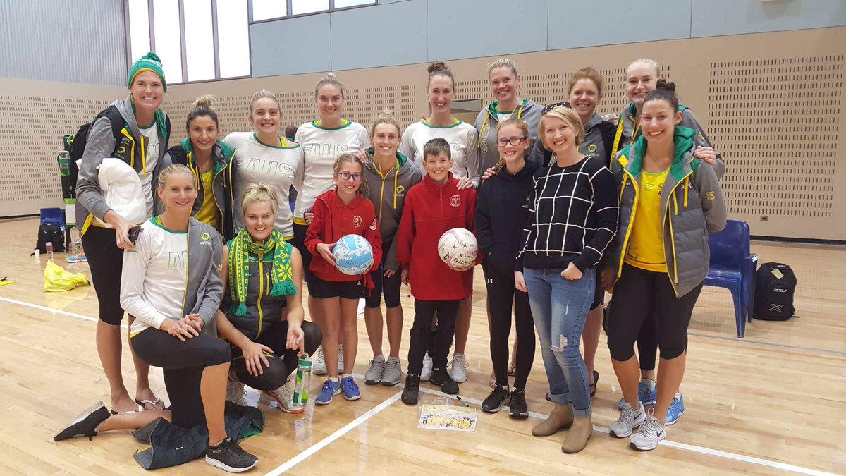 RTorms's tweet photo. Big thanks to Captain CBass and her @AussieDiamonds for being so generous today. Kids going to sleep grinning! https://t.co/i6C9nZL9ES