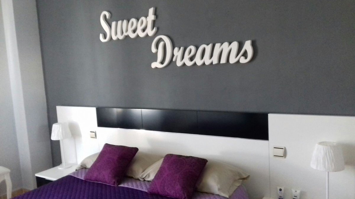 IC_ROTULOS3D's tweet photo. Rótulo decorativo interior Sweet Dreams #art  #drawing  #picture #rotulos #Fotogaleria #decoracion #picture #love #follow4follow #like4like https://t.co/iy7f1ViDbJ