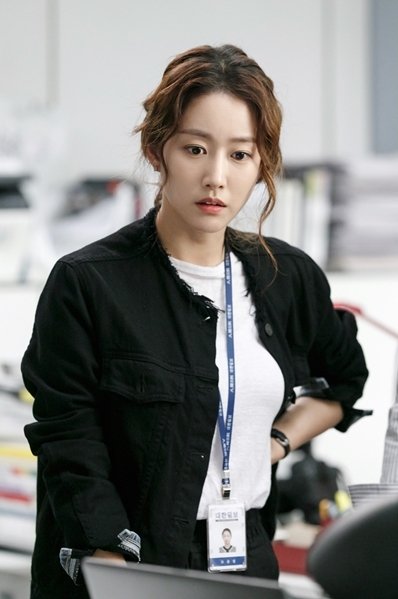 DIZJCcnUIAA2NmD.jpg:large