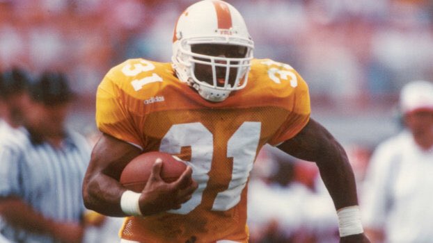 Happy birthday to former Volunteer and 2000 yard rusher, Jamal Lewis! 