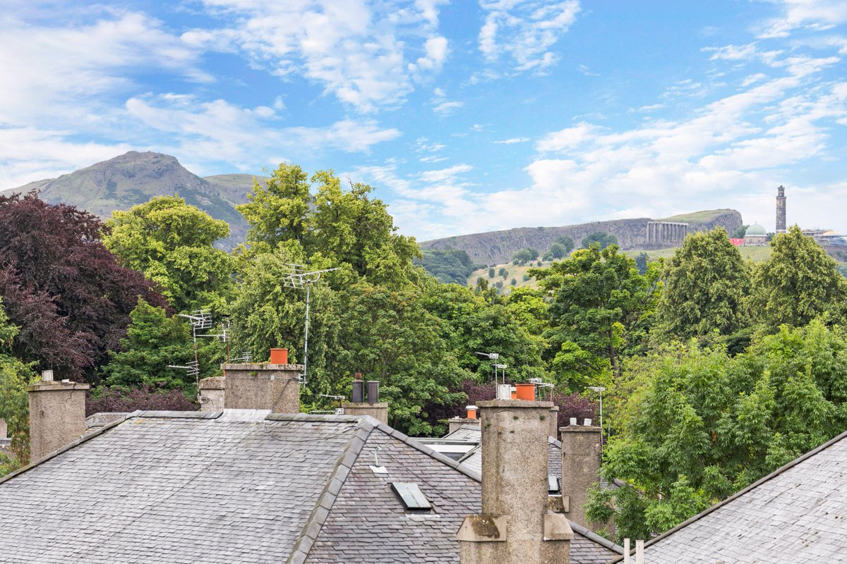 POPropertyEd's tweet image. Beautifully presented 2 bed apartment in popular Warriston area-offers over £165,000 #property #Edinburgh #whataview paganosborne.com/property/prope…