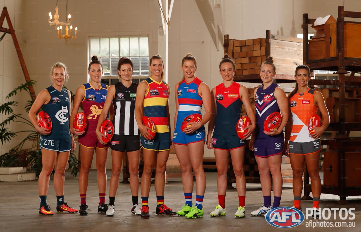 aflwomens's tweet photo. #JourneyTo2019: A decision on the AFLW expansion will be announced at a later date following AFL Commission meeting: https://t.co/iOIYfCKbA8 https://t.co/pN3I86lbZL
