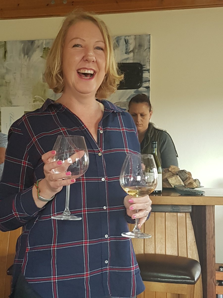 roneldaperidot's tweet photo. @spitorswallow @drinksfeed  living a perfectly balanced life. Glass of Chenin in each hand with @CheninKing #edenlaunch https://t.co/9b49ag62dP