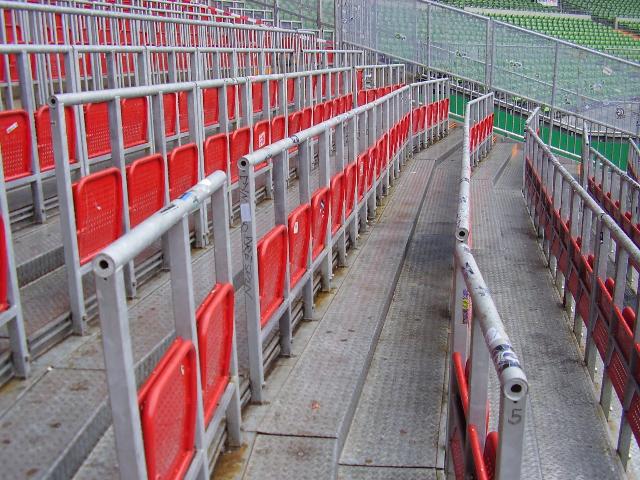 TheMeridianSS's tweet image. 🗣 GUEST on the show tonight is Jon Darch to tell us about the great progress made by the #safestanding campaign @SafeStandingRS @The_FSF
