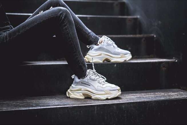adidas triple s