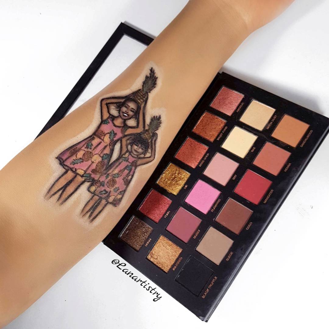 Dedicated to #hudabeauty and Nour😍 Cutest pineapple photo! #rosegoldpallete #hudakattan #makeup