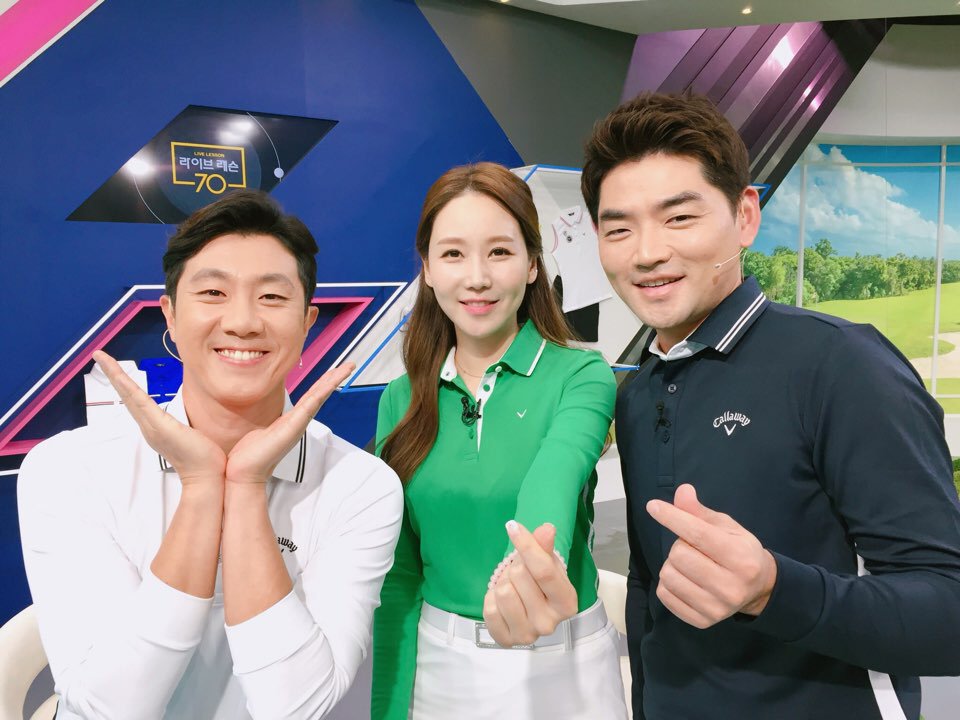 잠시 후 9시 30분! 
장재식 프로가 <배치기를 하자?!>를 공개하고 
이현 프로가 <당신의 백스윙 패턴은?>을 알려드립니다.