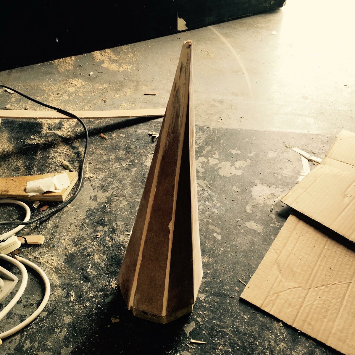 BlueEdgeFilms's tweet photo. Started building our mini tree ready for #vfx shots. #film #indiefilm #filmmakers https://t.co/RzliuwuCa2