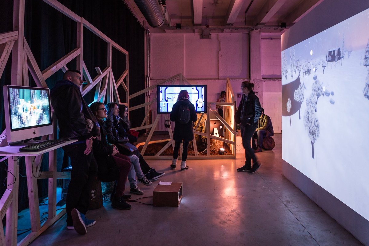 SCREENSHAKE 2018 is February 16-18 at <a href="/Het_Bos/">HET BOS!</a> &amp; <a href="/felixpakhuis/">Felix Pakhuis</a> facebook.com/events/1115451… Tickets: Oct 30 at #screenshake18 crowdfunding launch