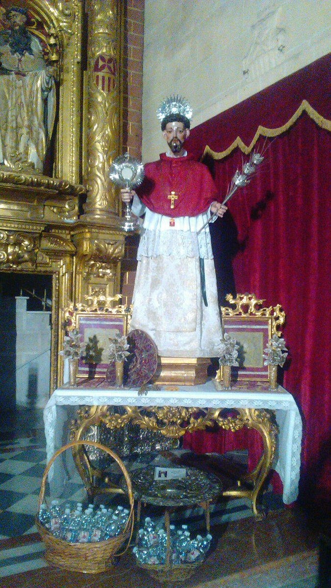 Transporte_ofic's tweet photo. Hoy primer día de Tríduo a San Ramón Nonato. A partir de las 20h en la Basílica de la Merced. https://t.co/3CpcorxQyS