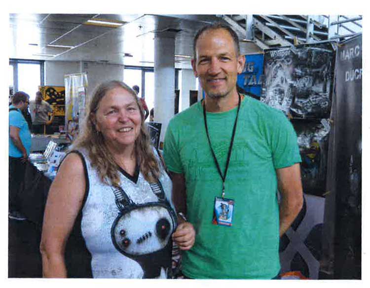Caltex_98's tweet photo. Proof that my co-worker Anna gave my regards to @TerryDodsonArt at #LSCC2017 last weekend (since I couldn't be there myself). Thanks guys! https://t.co/cF4oMgWINL