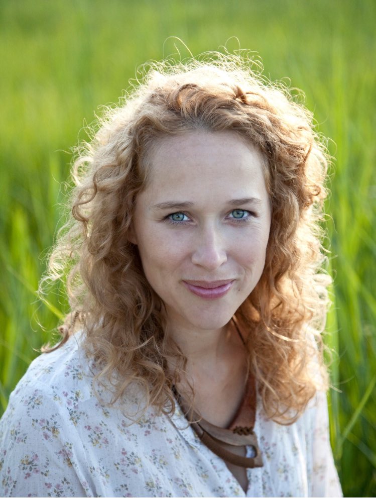 Get to know CZT Katharina at zentangle.blogspot.com
