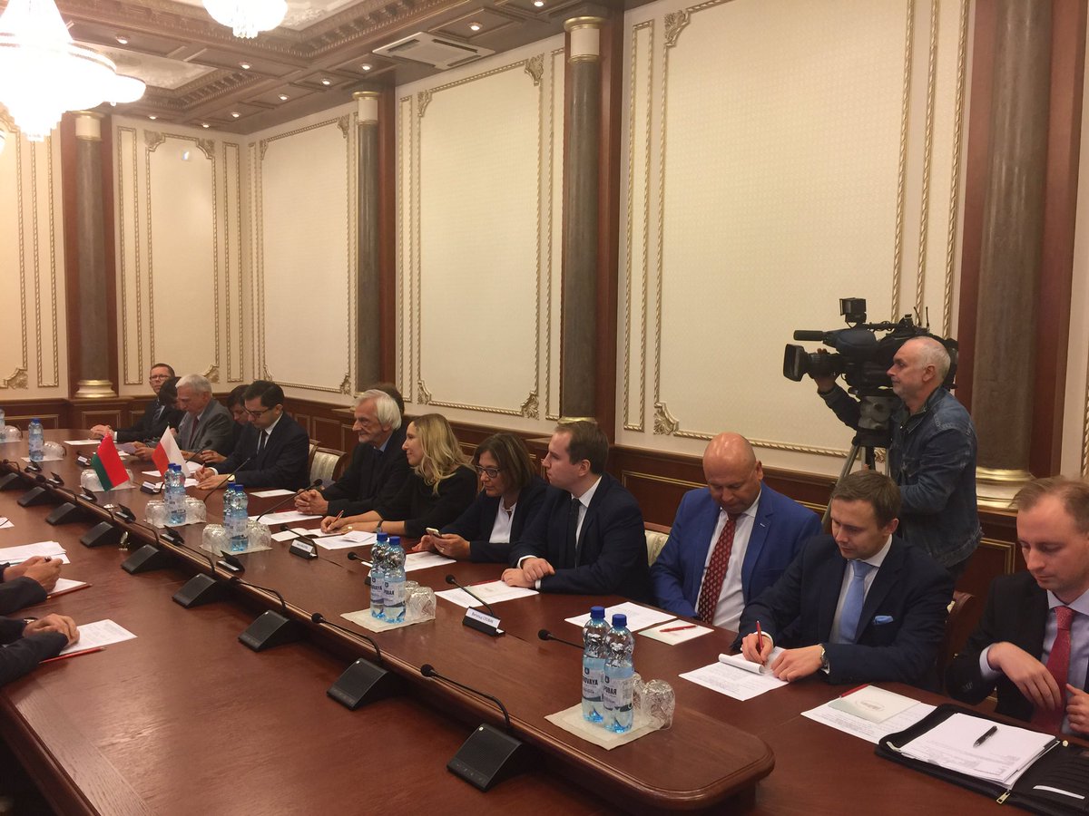 PLinBelarus's tweet photo. Polska delegacja parlamentarna pod przewodnictwem wicemarszałka Sejmu RP Ryszarda Terleckiego rozpoczęła wizytę na Białorusi https://t.co/NivIJuOfWQ