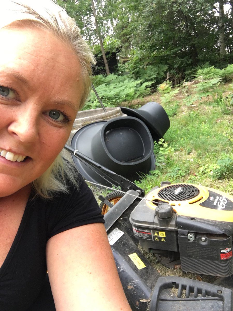 Idag är det en hälsosam vin och planera bröllopsdag! 😍🌟😃💃🏻 ninakarlsson.se/idag-ar-det-en…