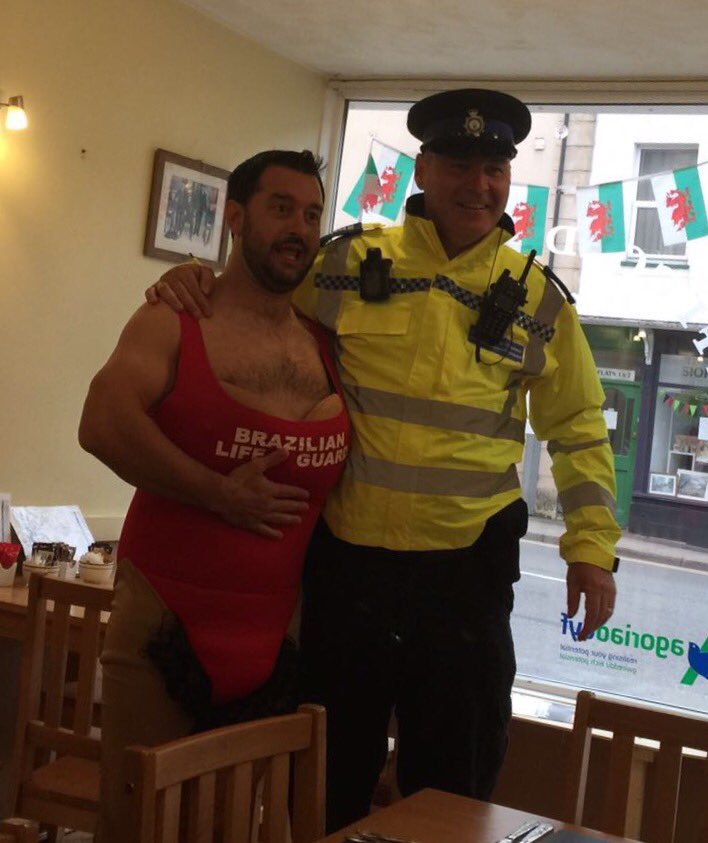 #tweetnwp There you go. #bethesda #seansstagdo #policeselfie #illbeready