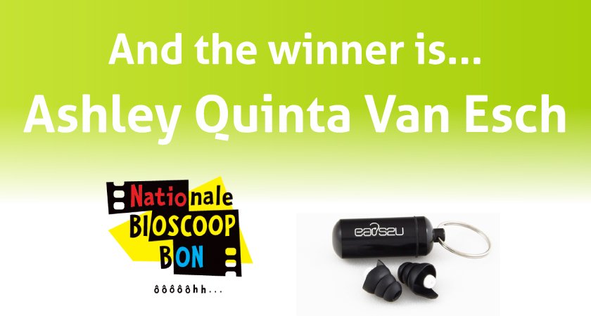 Hearplanetnl's tweet photo. @GoyaLifestyleNL &amp; @Hearplanetnl feliciteren de winnaar! #winactie #oordoppen #EARS2U #gehoorbescherming #festival https://t.co/PkvZWo3HCx