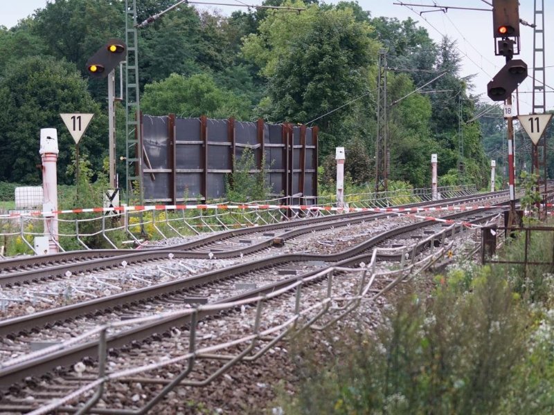 dewaardtrans's tweet photo. Intermodaal verkeer van en naar Italië, zwaar ontregeld. De gevolgen zijn GROOT! #rail #intermodaal #Rastatt https://t.co/FWZR8mgsdd https://t.co/OgaZxMa6P9