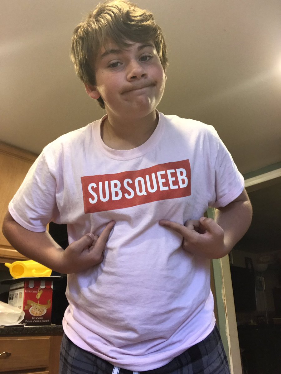 FranklinMyers_'s tweet photo. It feels like one of them days @TheMuscleManMal #subsqueeb #malctourage https://t.co/9ivLXaJQgj
