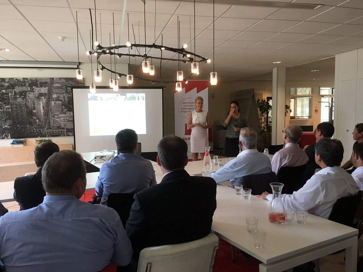 Vandaag ontvangen wij een delegatie uit Brazilië van de Sicredi bank samen met @rabodenbosch #verbinden #ondernemen