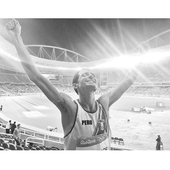 TonhoCuesta's tweet image. "Yo quiero demostrarle al mundo que los peruanos pueden competir. Que pueden ser los mejores del mundo"
#DavidTorrence 🇵🇪en la gloria!