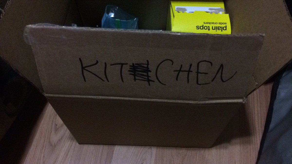history_eh's tweet photo. I don't know how to spell kitchen anymore. #moving #kithchen https://t.co/nde8XGMOTD