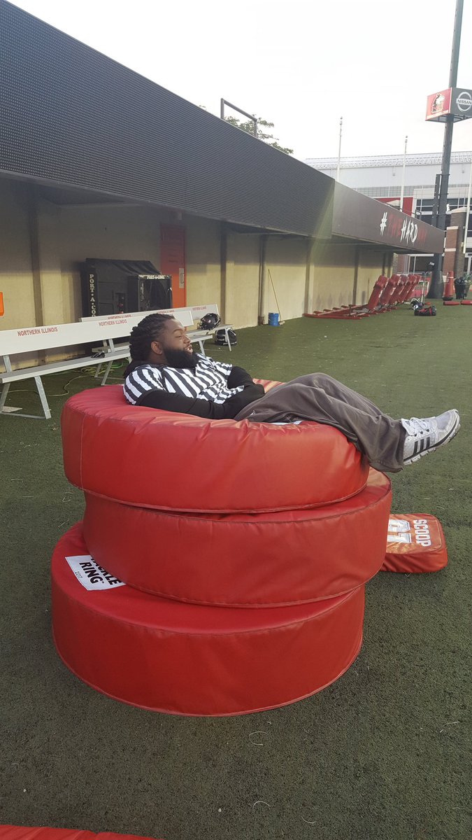 NIUequipment's tweet photo. Found a new use for the 🍩🍩🍩! #prepracticeshenanigans https://t.co/g1c9SEteJP