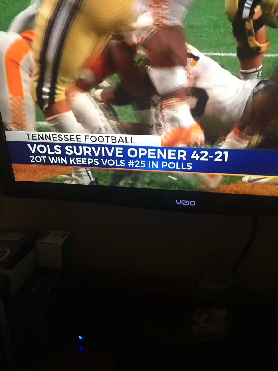 PageforTN's tweet photo. @WKRN #Truth &amp; #Accuracy are hard. 42-41 was the real score. https://t.co/aZJx3SMqxX