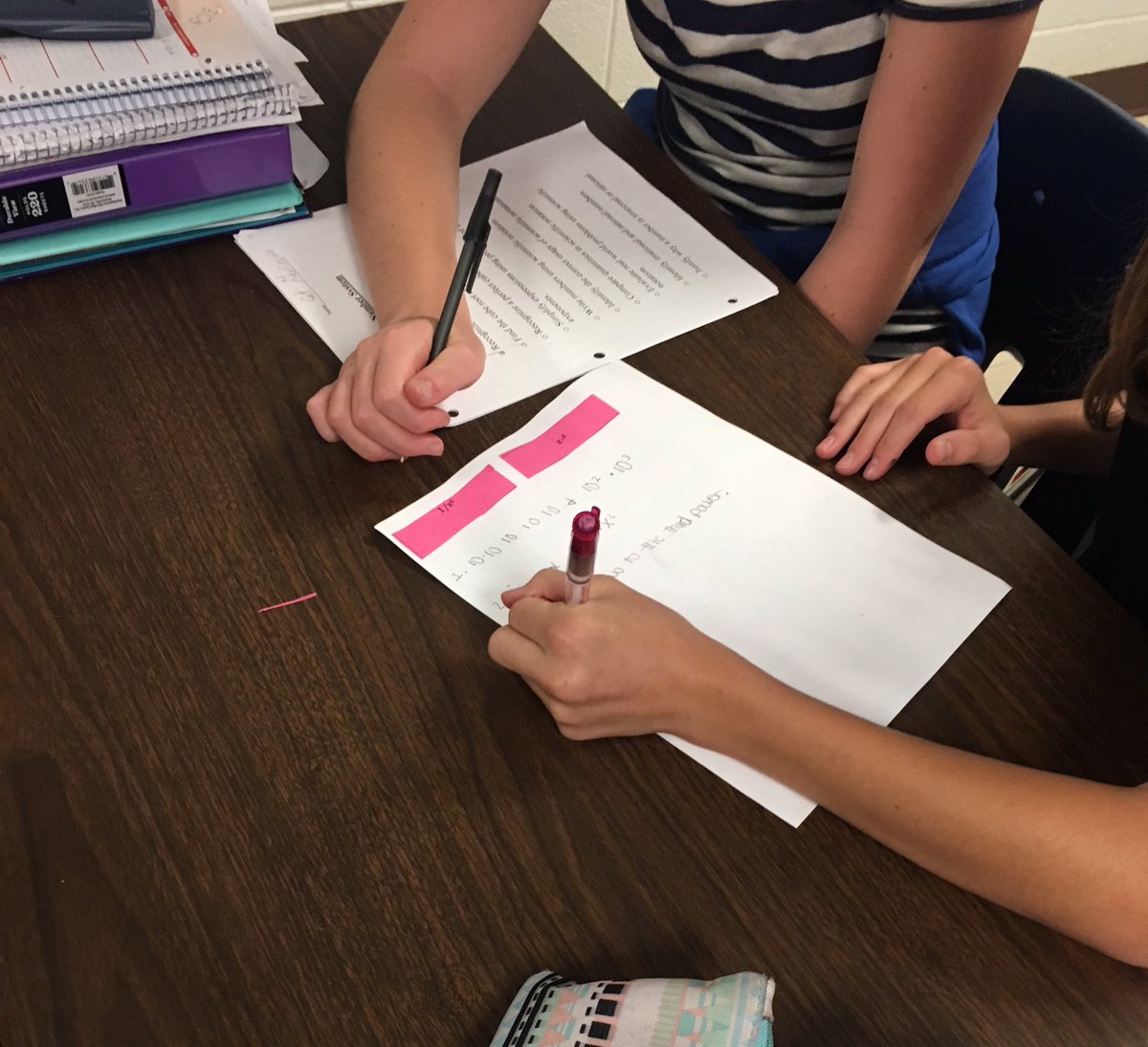 MrsHymanMath's tweet photo. Taking exponent rules to the next level today! #makingmathmagic 😁 https://t.co/D4aATRc5sj