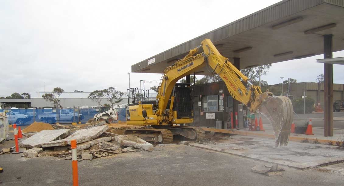 McMahonServices's tweet photo. #RAAFbase #Edinburgh Defence Fuel Installation (DFI) #remediation project
https://t.co/QlePWT4j4b https://t.co/qvjx3wnsB8