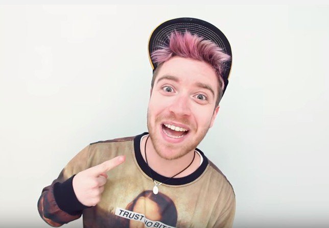 CentralLubaTV's tweet photo. UM RT = UM VOTO!
#MPN #Luba https://t.co/cLSKJPN2VQ