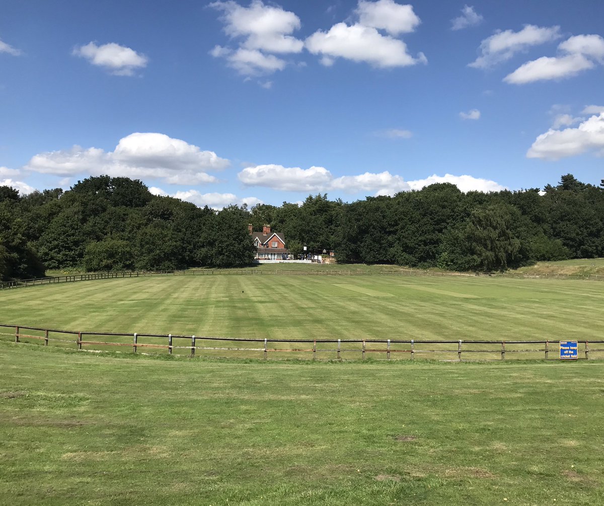 Ravenshead_CC's tweet photo. Ravenshead Cricket Club now has it's own Facebook page. Please visit &amp; give it a like😁. https://t.co/LJ4Bvn08uY