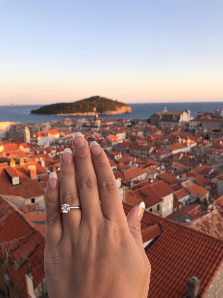 timchasefitness's tweet photo. So this may have happened at the top of a mountain in Croatia last night ๐ฅ๐
She actually said yes ๐
#finallydoneit #mannedup #wifematerial https://t.co/uMUlSRKJu0