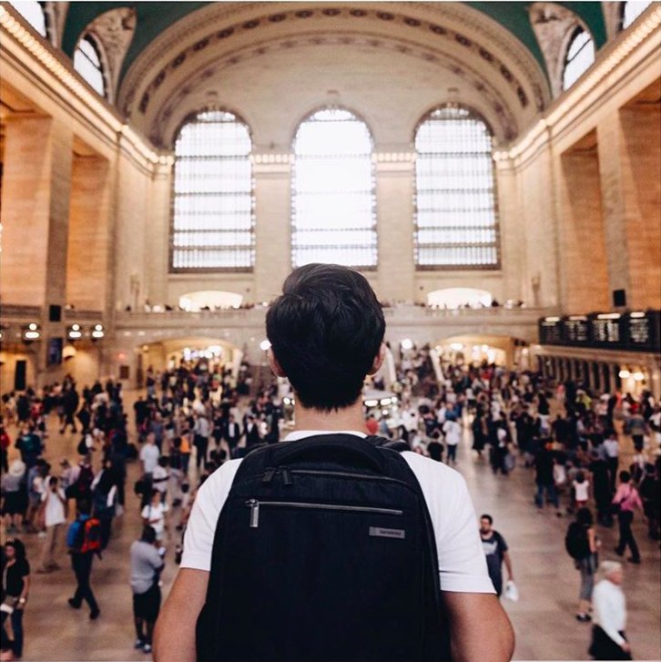 SamsoniteUSA's tweet image. The hustle and the bustle. 📷 @the_modman #WorkNotWork