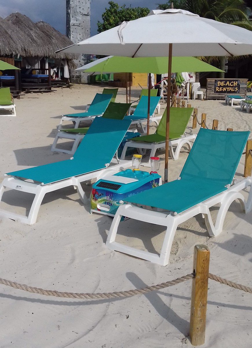 poolsafe1's tweet photo. @Margaritaville in Ocho Rios with @PoolSafeInc "your personal beach side attendant".... luxury, peace of mind and convenience at your finger https://t.co/LAbww5Vo25