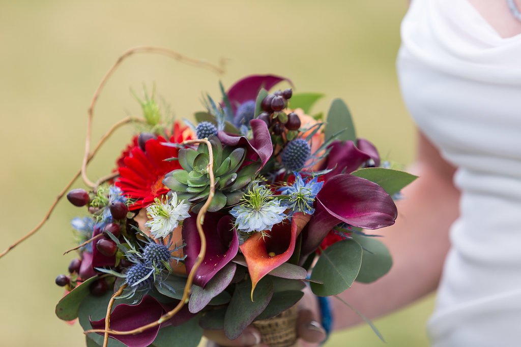 GlowEventCO's tweet photo. @petalscolorado did s... #floral #wedding @DeerCreekEvents. @BergreenPhoto  

#weddingflowers #bridalbouquet #coloradowedding #coloradobride https://t.co/UvPiWxkYzS