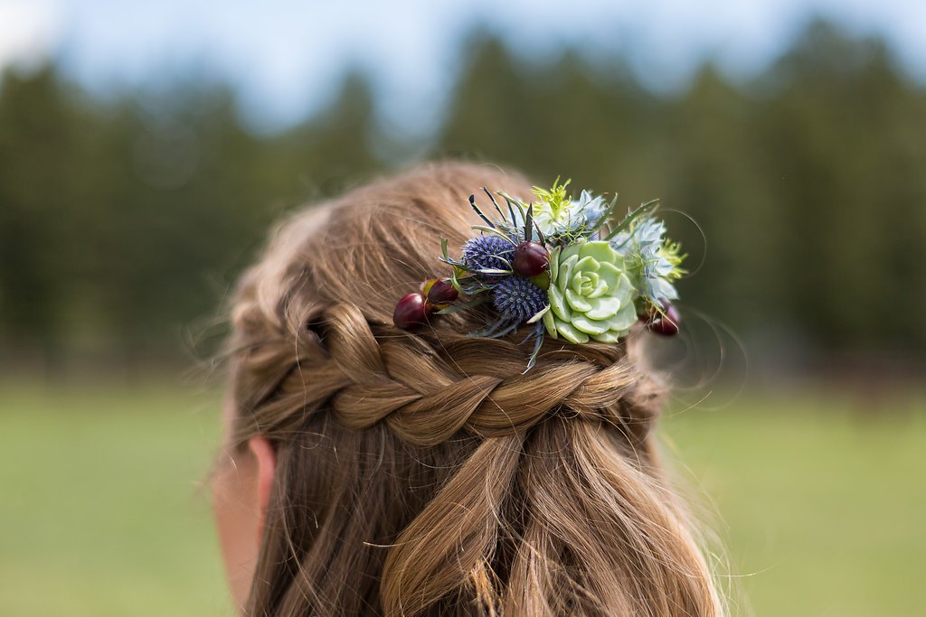 GlowEventCO's tweet photo. @petalscolorado did s... #floral #wedding @DeerCreekEvents. @BergreenPhoto  

#weddingflowers #bridalbouquet #coloradowedding #coloradobride https://t.co/UvPiWxkYzS