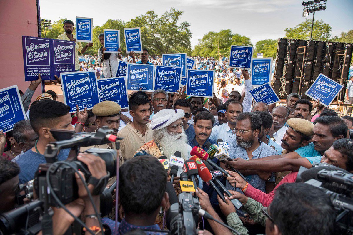 SadhguruJV's tweet photo. 48 hours, 1525 km, 6 main events, many village talks, 164 litres of 93 octane. A fabulous run. -Sg #RallyForRivers https://t.co/ARWJFc4I19