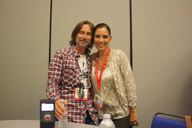 R_CarlyleFan's tweet photo. @ https://t.co/KguTAeeZ63
#RobertCarlyle #ComicCon2010 https://t.co/qcdZZo5vA8