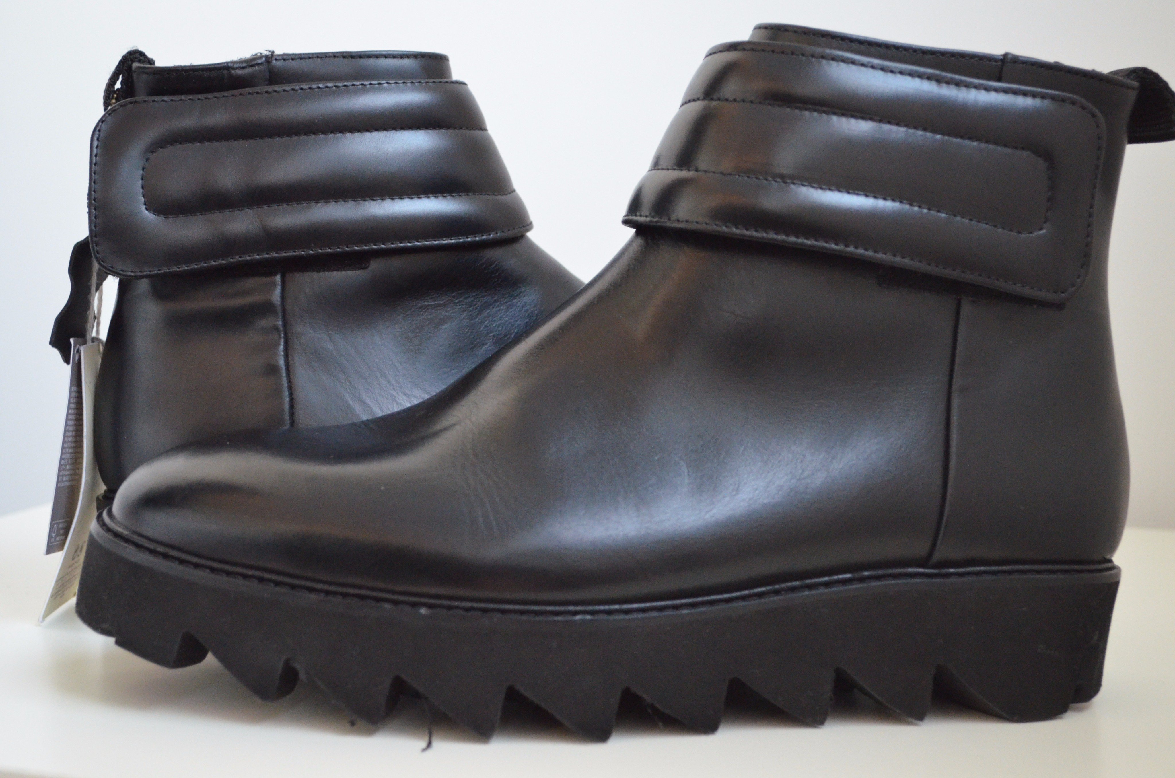 Hm studio boots top
