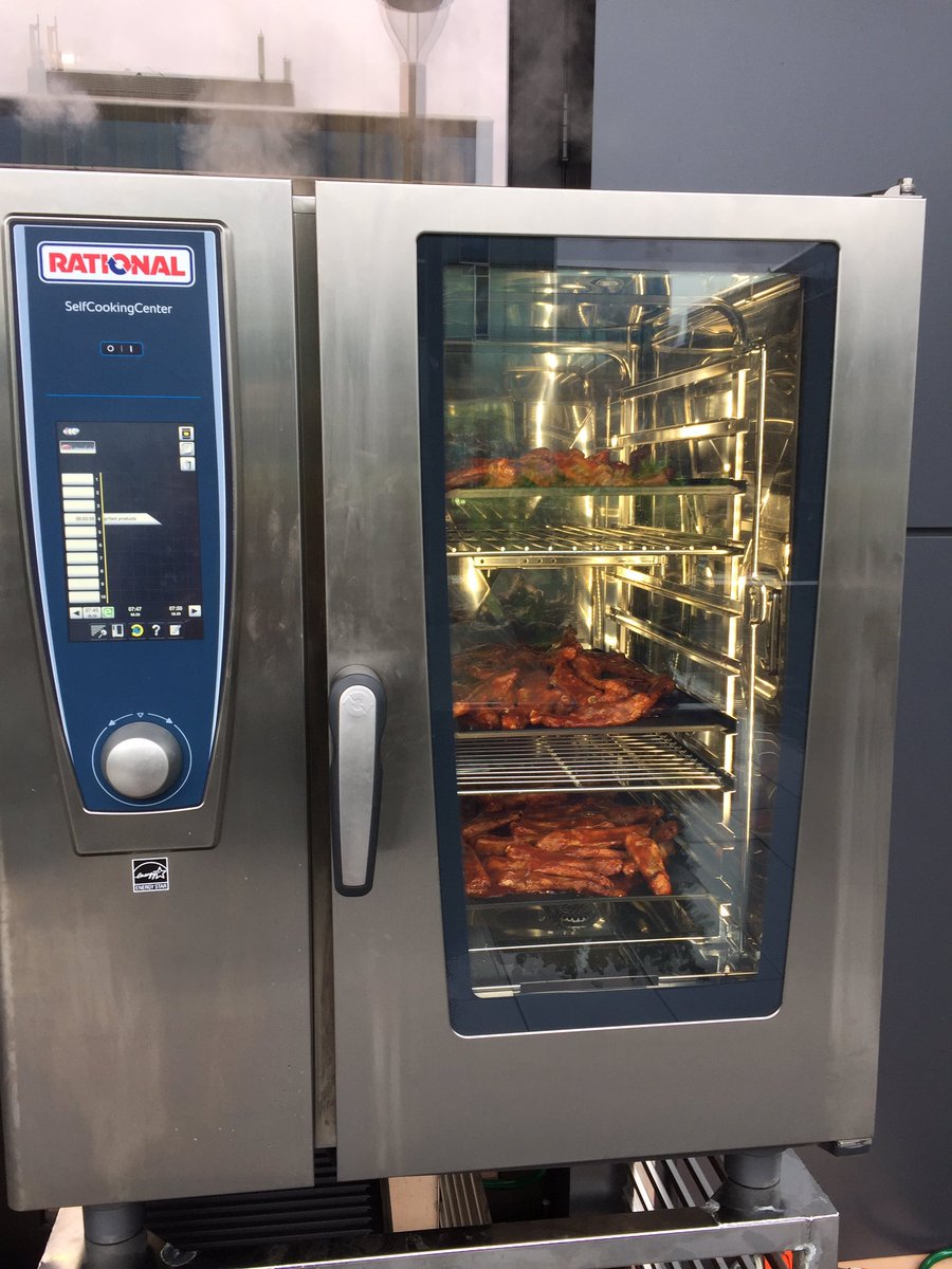 Burns_Ferrall's tweet photo. Busy morning @iHeartRadio for Toni Streaks birthday @RATIONAL_AG #cobbnco #birthdaygirl https://t.co/SyGjfL7dUz