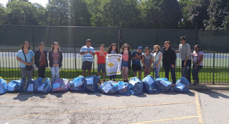 KVW_Residents's tweet photo. #Throwback to sorting all of the donated school supplies we've received! Thank you very much @MichaelFordTO for helping out 😊 https://t.co/GRhRfOu5mq