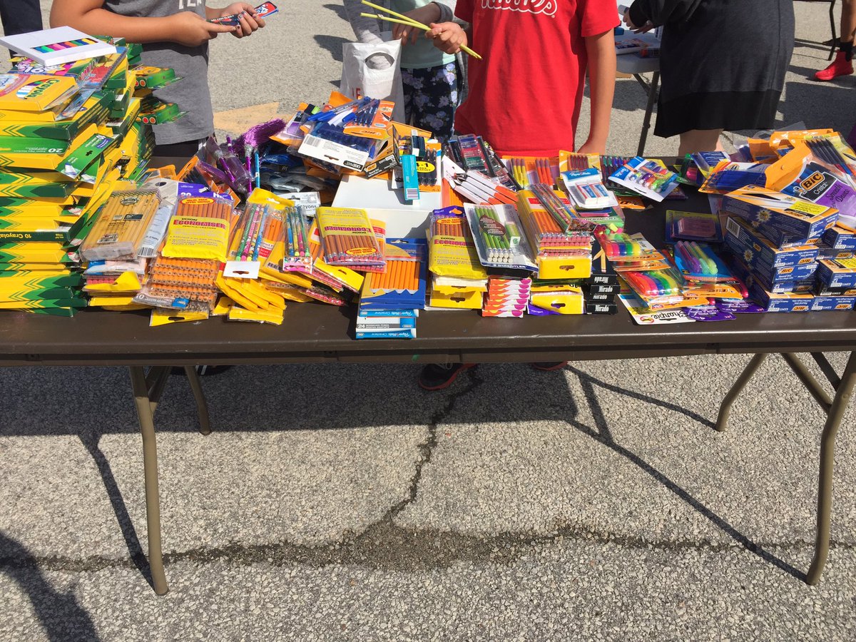 KVW_Residents's tweet photo. #Throwback to sorting all of the donated school supplies we've received! Thank you very much @MichaelFordTO for helping out 😊 https://t.co/GRhRfOu5mq