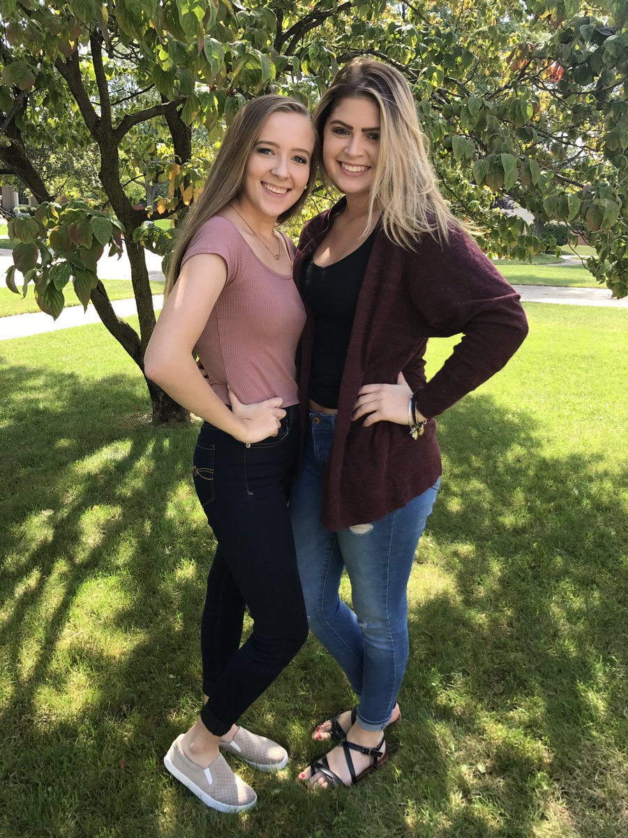 laurenpolly's tweet photo. wouldn't want to do high school with anyone else by my side 👯 here's to our last year together 🎓💓 #senyaas @SamiKupke https://t.co/NkNO2wnyLd