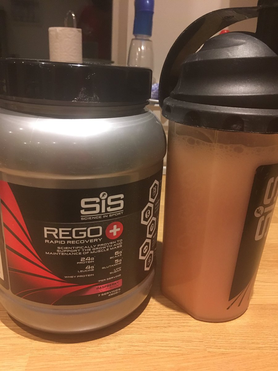 MattUpston's tweet photo. Tough #HillRepeat session = a need for #Rego+ loving the #raspberry flavour too. https://t.co/u9m4Hr2wcl