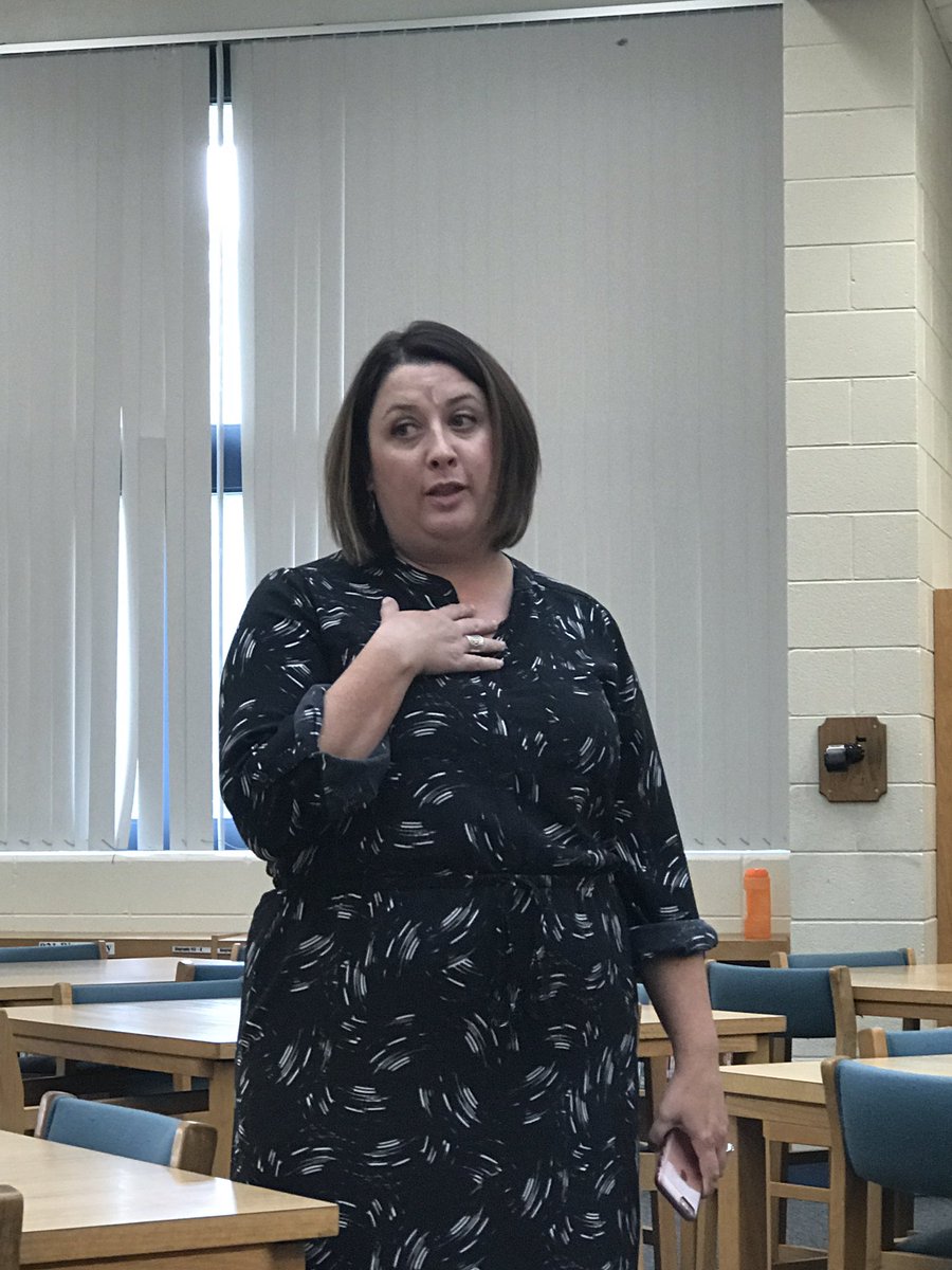 Learning about the power of positive student relationships from the one and only <a href="/Saboliciousness/">Lauren Sabo</a> #createchange <a href="/JCS_BTSP/">JCS BTSP</a>