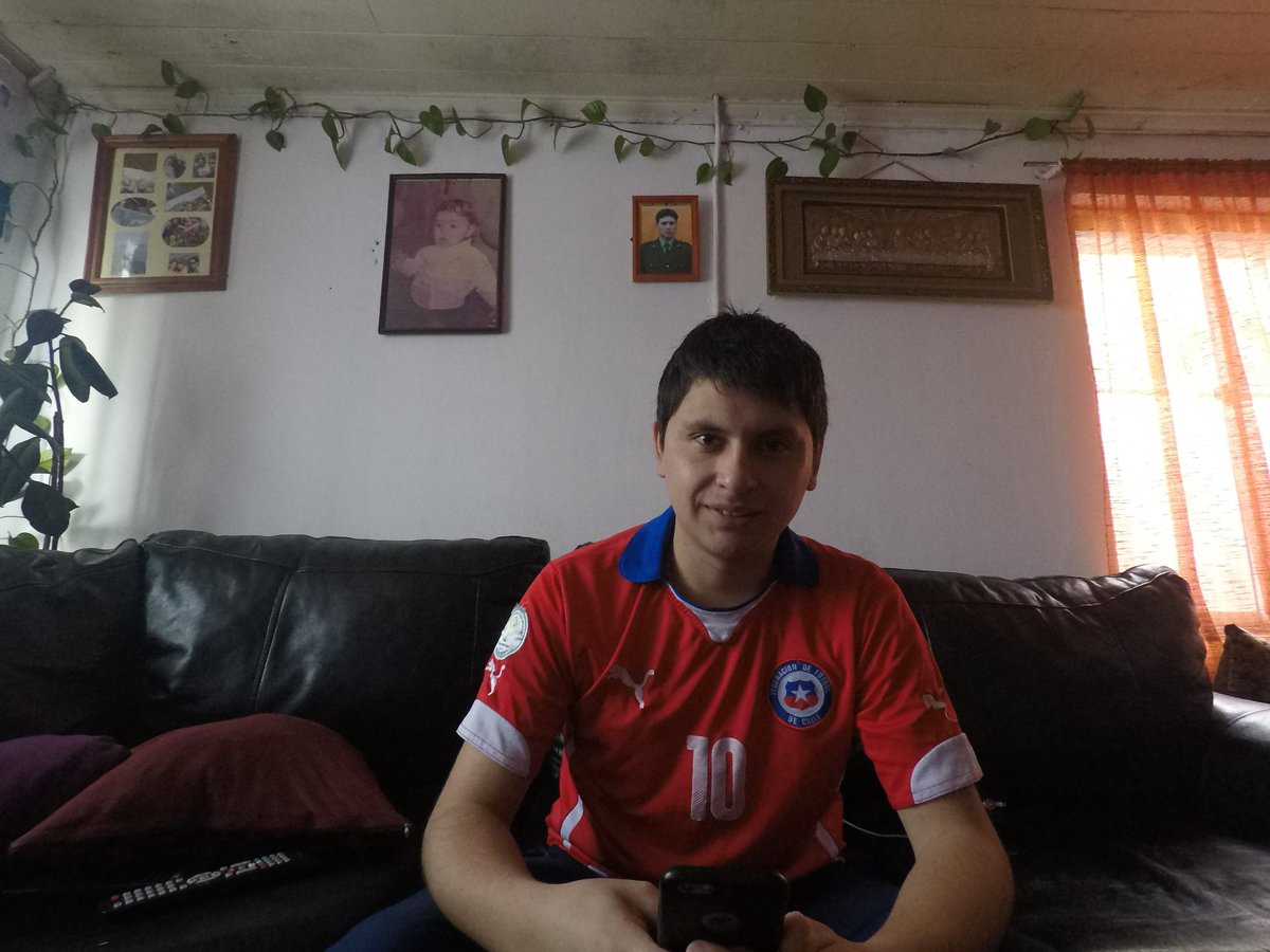 JoseeMoris's tweet photo. Vamos Mi Chile 🇨🇱  #LarojaxFox
@FOXSports_Chile https://t.co/vkGRHyWLDy