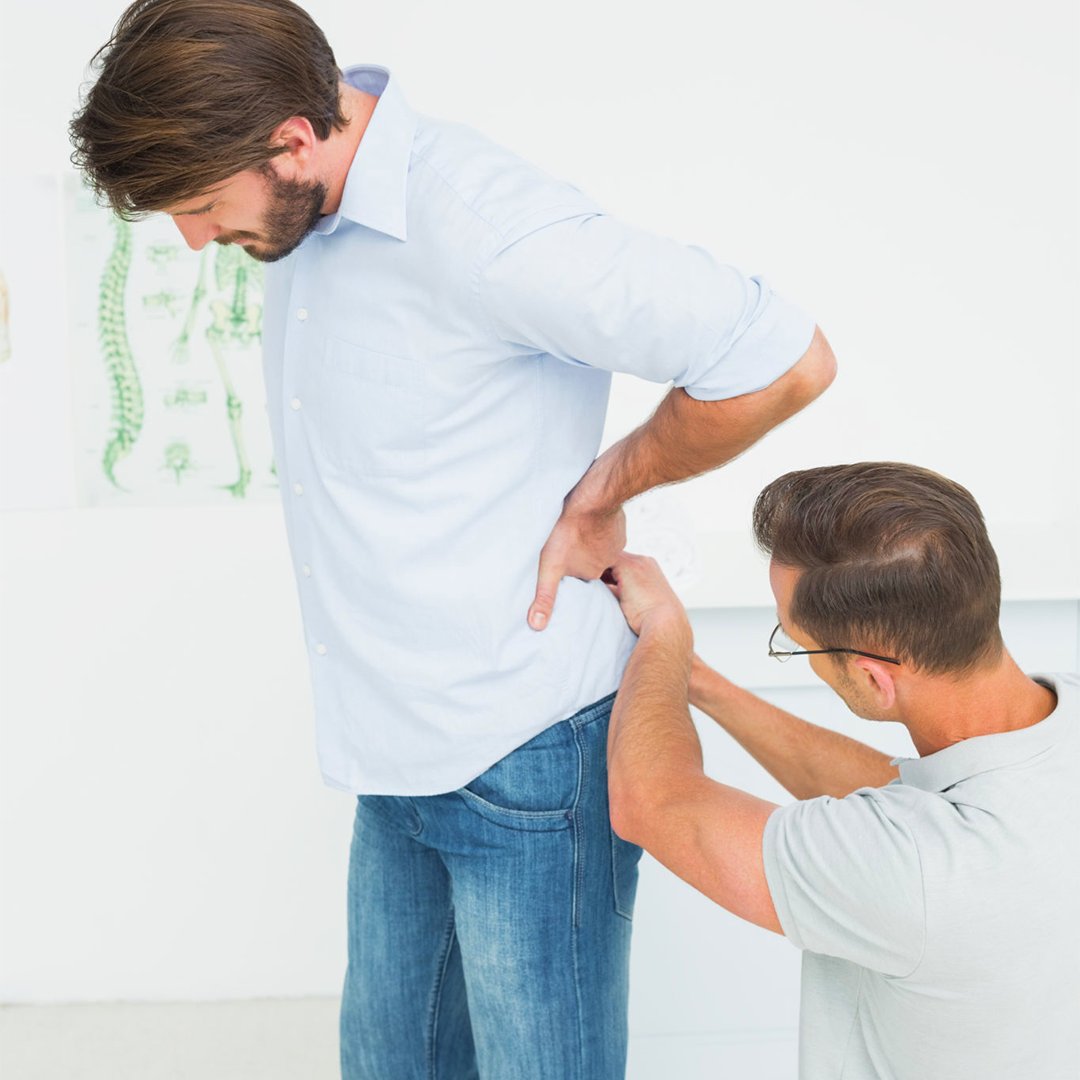 BackandNeck's tweet photo. Injuries as a result of a fall or a blow to the muscle can cause hip strain. Don't ignore any #HipPain symptoms.  https://t.co/RDp32ralEh https://t.co/TRvuDr3XxM