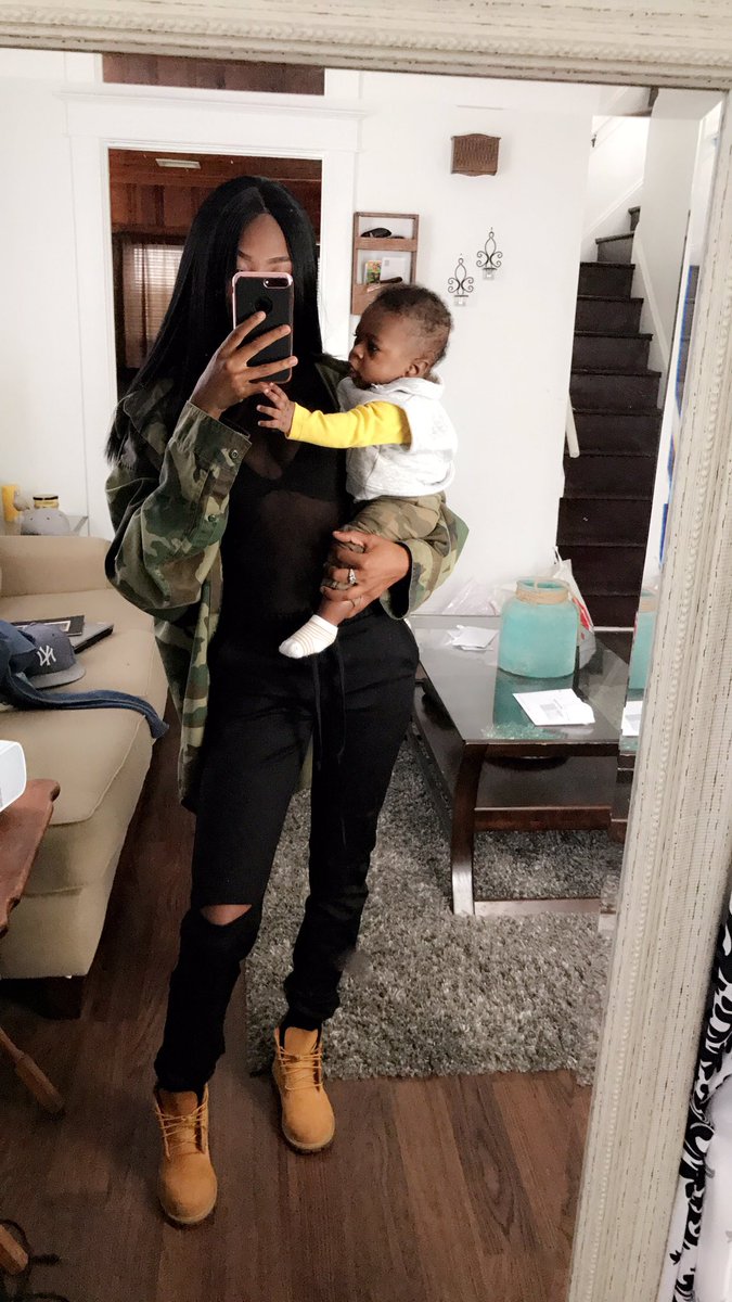_SlimGoddessxo's tweet photo. Cool mom $hit https://t.co/GgDjpbFVni