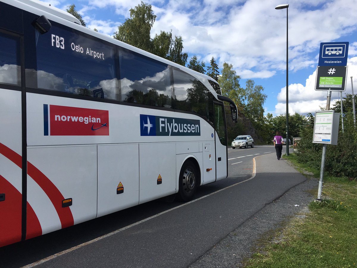 solveiglae's tweet photo. Yey! Nå er det mulig å tjene #CashPoints med #Norwegian Reward ved kjøp av billett på #flybussen.no https://t.co/SeZmCSB1HE